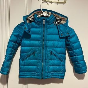 Burberry jacket for girls size 6 ( blue color)